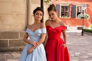Elegantiškas Ice Blue Vakaro Suknelės 2020 Satino Off Peties Raudona Linija Valymo Traukinio Paprasta Klostes Prom Oficialią Chalatai Abendkleider
